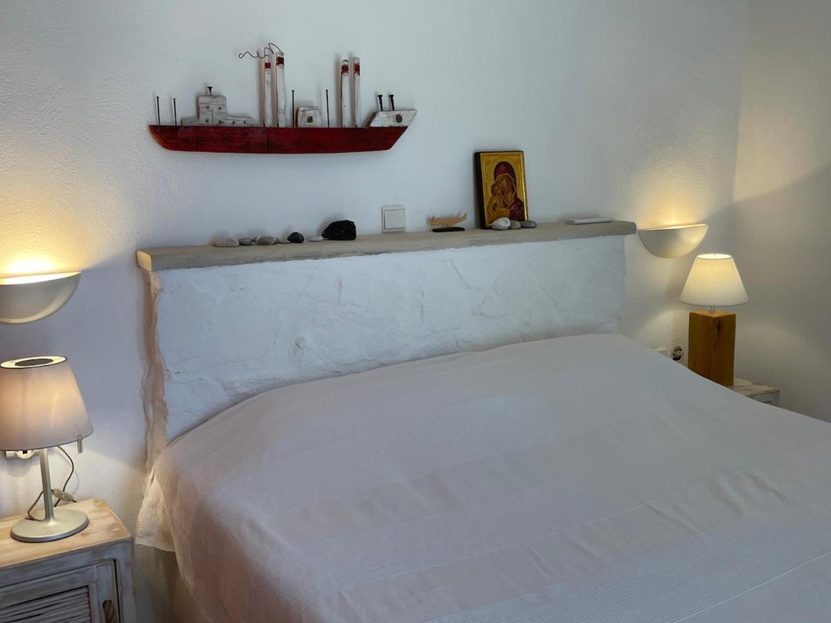 Villa La Familia Maison Traditionnelle プラキアス エクステリア 写真